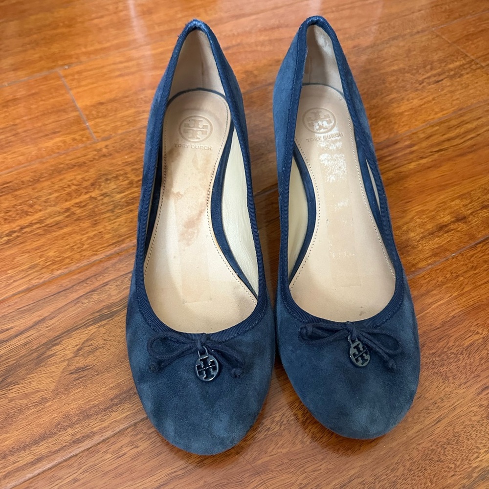Tory Burch Suede Chelsea Wedge ShoesBlue Size 10.5
